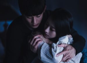 김수현-서예지 나비포옹 