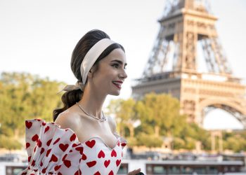 Lily Collins