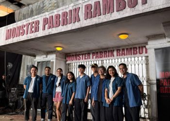 Monster Pabrik Rambut