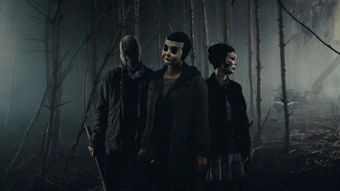 The Strangers – Chapter 2