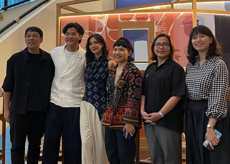 Chronospira: Pameran Instalasi Dita Gambiro yang Menghidupkan Cerita Film “Sore: Istri dari Masa Depan”
