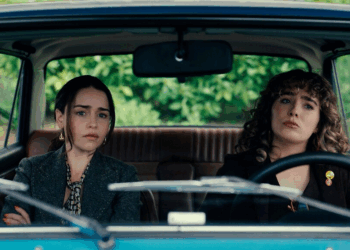 Emilia Clarke Jadi Mata-Mata CIA di Trailer Ponies