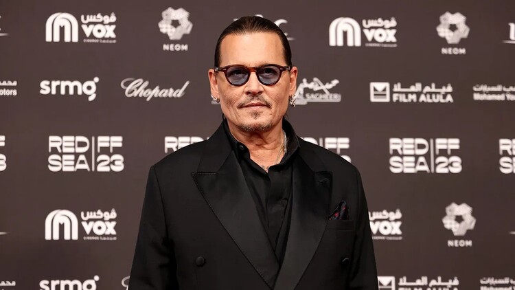 Johnny Depp Akan Bintangi Adaptasi Film The Master and Margarita