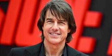 Tom Cruise Garap Proyek Rahasia Paramount Bersama Sutradara Wicked, Jon M. Chu