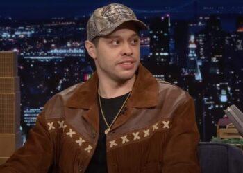 Pete Davidson Berubah Jadi Pembunuh Mafia Sadis di Film Tommy Karate: Camila Mendes dan Paul Walter Hauser Ikut Bergabung