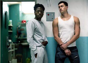 Trailer “Wasteman” Dirilis, Tom Blyth dan David Jonsson Terjebak Drama Penjara Penuh Konflik