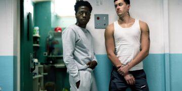 Trailer “Wasteman” Dirilis, Tom Blyth dan David Jonsson Terjebak Drama Penjara Penuh Konflik