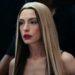 Trailer Baru “Mother Mary” Tampilkan Transformasi Gelap Anne Hathaway sebagai Bintang Pop