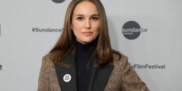 Natalie Portman Bintangi Film Misterius Berjudul 2034 yang Diproduseri Rian Johnson
