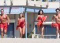 Stephen Amell Ungkap Teaser Perdana Serial Baywatch Reboot