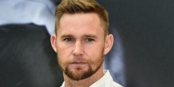 Brian Geraghty Resmi Gabung ‘Kockroach’, Film Thriller Gelap Chris Hemsworth