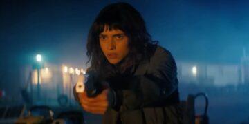 Trailer Perdana Onslaught Tampilkan Adria Arjona Melawan Pasukan Super Soldier Mematikan