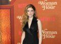 Anna Kendrick Resmi Sutradarai Adaptasi The Seven Husbands of Evelyn Hugo untuk Netflix