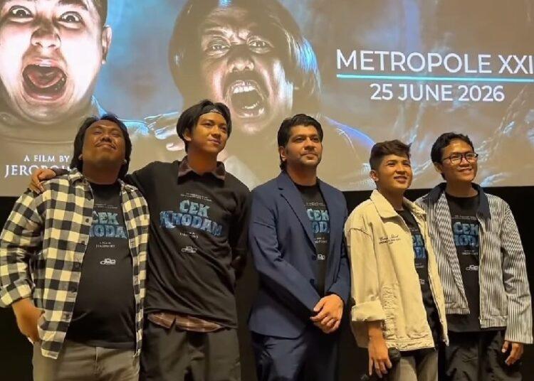 Fenomena Viral “Cek Khodam” Diangkat ke Film Horor Komedi, Jirayut Debut di Layar Lebar