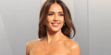 Jessica Alba Resmi Bergabung dengan Proyek Reboot 13 Going on 30 Milik Netflix