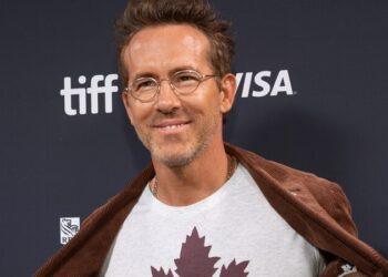 Ryan Reynolds Gandeng Disney+ Adaptasi Franchise Novel Terlaris Spy School Jadi Serial TV