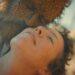 Olivia Colman dan Alexander Skarsgård Jalani Romansa Aneh di Trailer Wicker