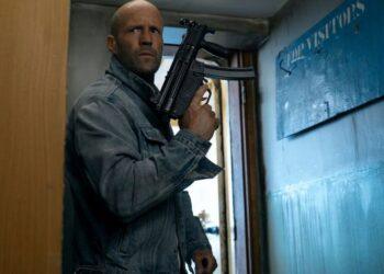 Trailer Mutiny Mengungkap Misi Tergelap Jason Statham yang Penuh Darah dan Konspirasi