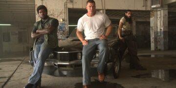 Review ‘Motor City’: Alan Ritchson Tampil Brutal dalam Eksperimen Film Action Tanpa Dialog