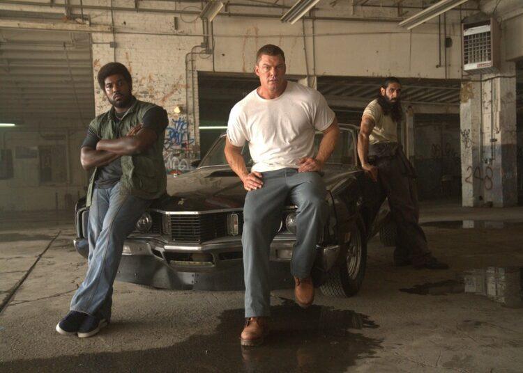 Review ‘Motor City’: Alan Ritchson Tampil Brutal dalam Eksperimen Film Action Tanpa Dialog