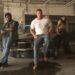 Review ‘Motor City’: Alan Ritchson Tampil Brutal dalam Eksperimen Film Action Tanpa Dialog