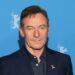 Jason Isaacs Gabung dengan Proyek Film Netflix Kevin Hart dan Henry Cavill, Ini Detail Ceritanya