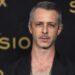 Jeremy Strong Bintangi The Best of Us, Serial Paramount+ tentang Perjuangan Korban 9/11