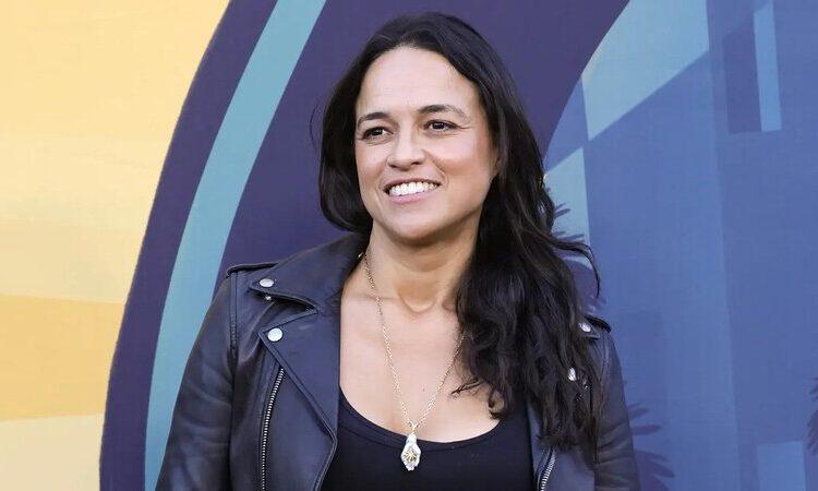 Michelle Rodriguez Tinggalkan Dunia Aksi, Gabung Film Komedi Romantis Egg Baby
